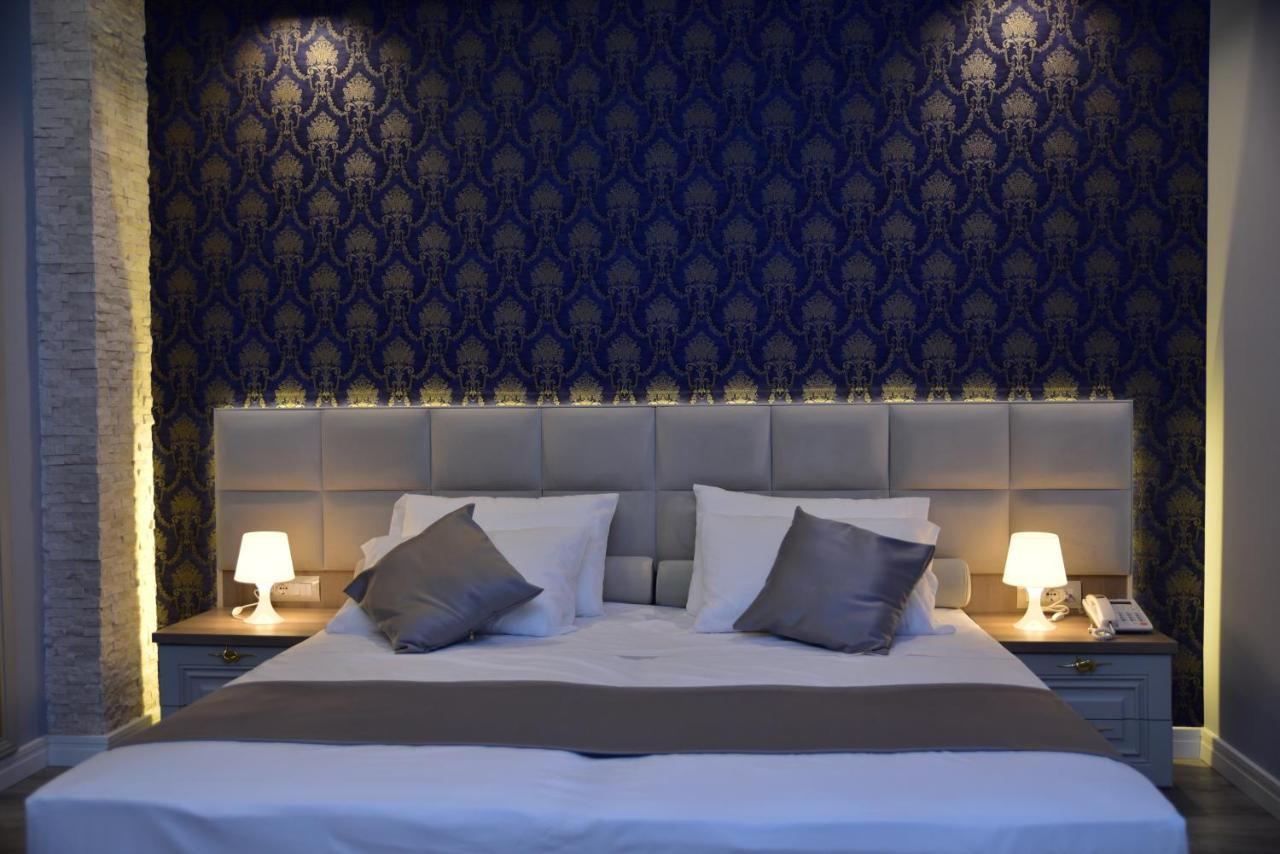 The King Resort Bërxull Extérieur photo