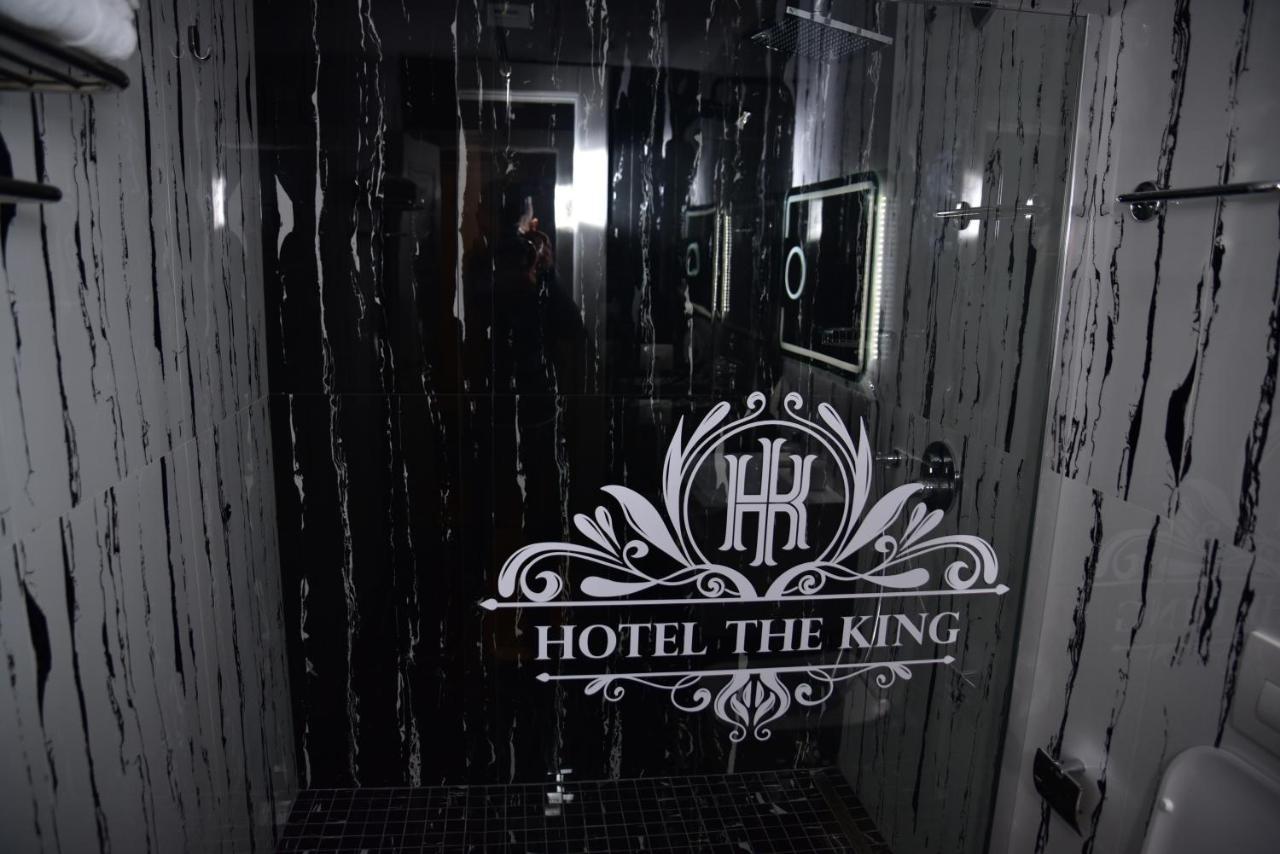 The King Resort Bërxull Extérieur photo