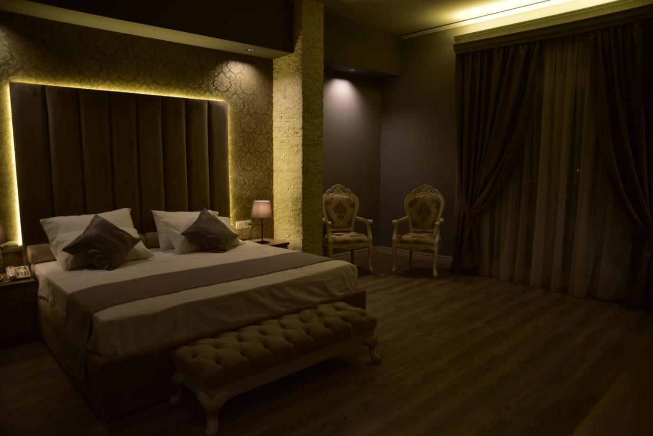 The King Resort Bërxull Extérieur photo