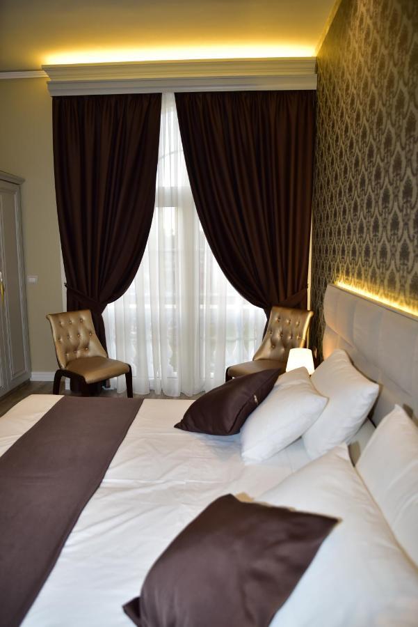 The King Resort Bërxull Extérieur photo
